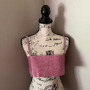 “Breathtaking crop xs/s” white fox botique